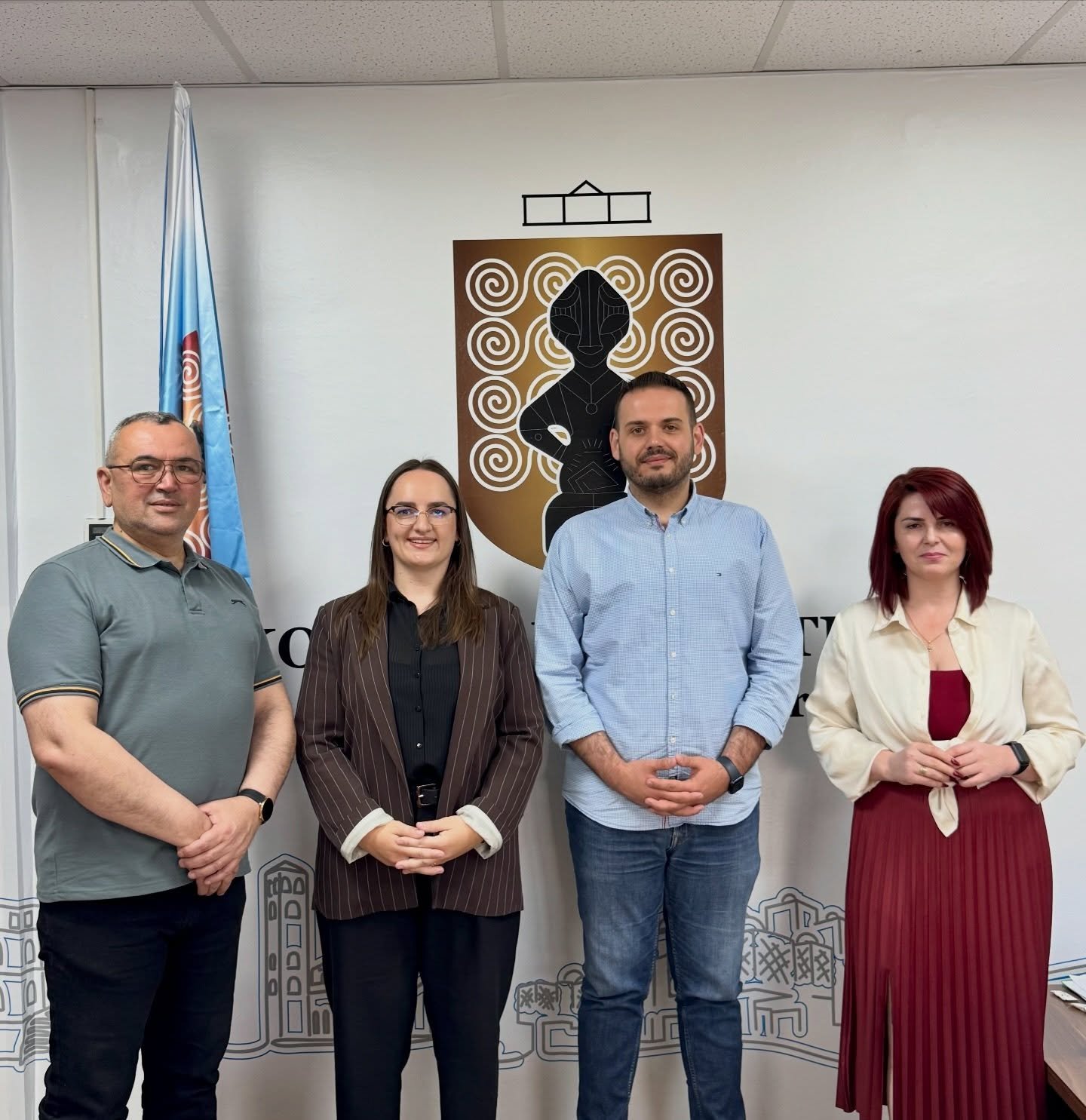 Federata e Paravolejbollit e Kosovës zhvilloi një takim me Drejtorinë e Sportit të Komunës së Prishtinës, ku u mirëprit nga Drejtori i Sportit, z. Granit G. Geci.